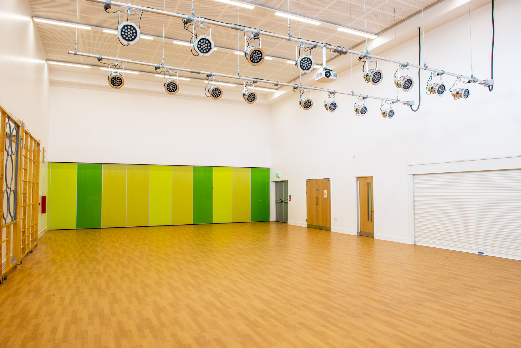 Burlais School, Main Hall Lighting System